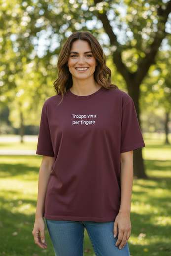 STILL T-Shirt Donna con Scritta Frontale e Vestibilità Oversize