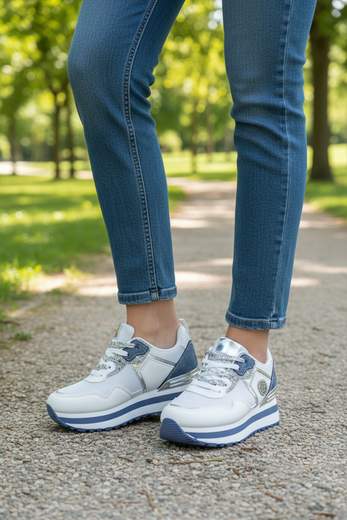 STILL Sneakers Donna Platform Bianco e Blu con Dettagli Denim
