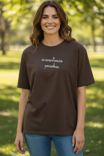 STILL T-Shirt Donna con Scritta Frontale e Vestibilità Oversize
