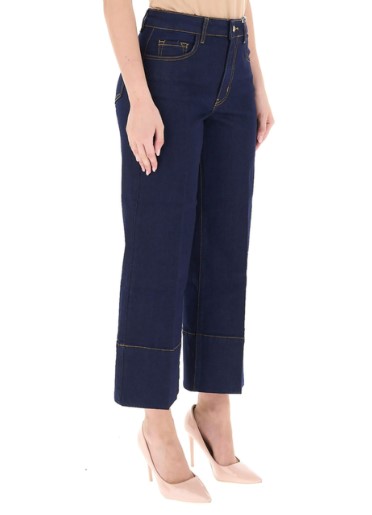 EMME di MARELLA CROPPED