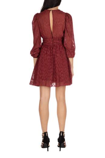 Vanessa Scott vtb033