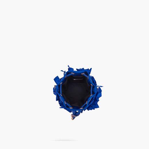 La Carrie 142M-SS-703