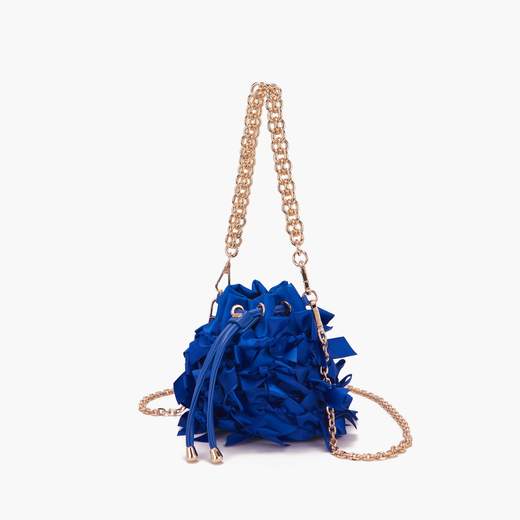 La Carrie 142M-SS-703