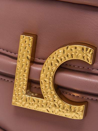 La Carrie 132M-PB-220