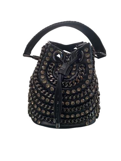 LA CARRIE 142M-EM-124-SYN