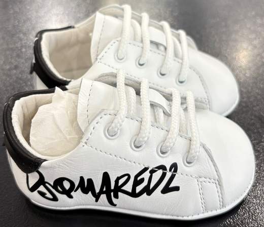 Dsquared2 DS737