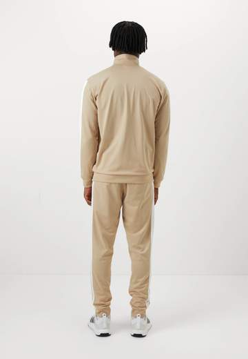 Adidas AD1