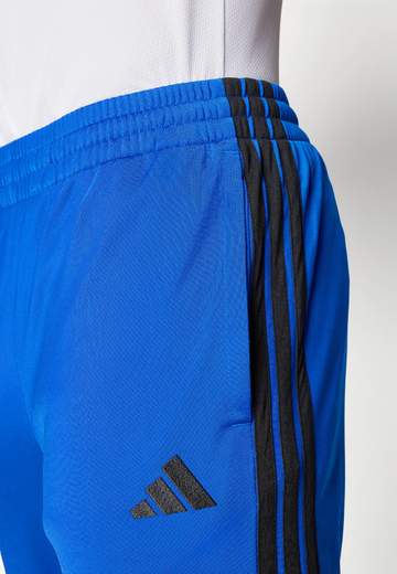 Adidas AD1