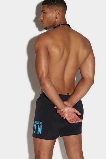 Dsquared2 DS447