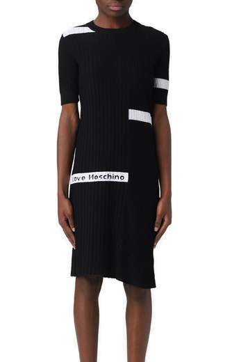 LOVE MOSCHINO