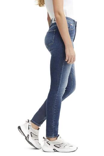 CALVIN KLEIN JEANS J20J221239