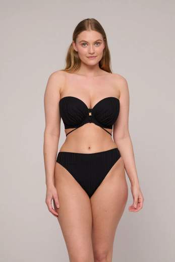primadonna swim 4012917 Kiruna