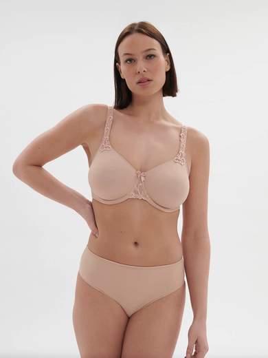simone pérèle 131382 Andora