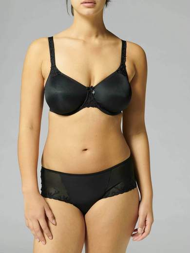 simone pérèle 131382 Andora