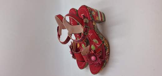 LAURA VITA SANDALO IN PELLE