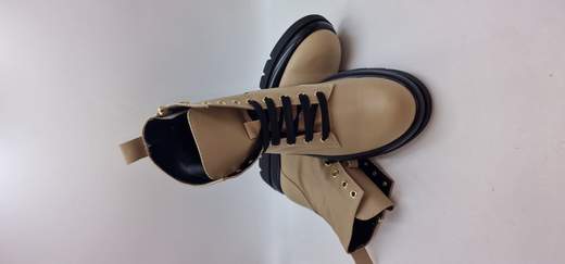 MELLUSO ANFIBIO IN PELLE