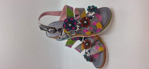 LAURA VITA SANDALO IN PELLE