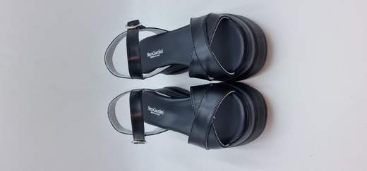 NERO GIARDINI SANDALO IN PELLE