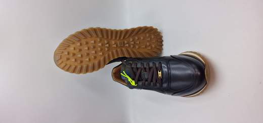 AMBITIOUS SNEAKER IN PELLE