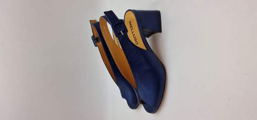 MELLUSO SANDALO IN NAPPA LAMINTA