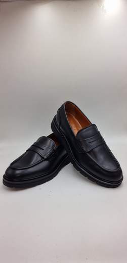 NERO GIARDINI MOCASSINO IN PELLE