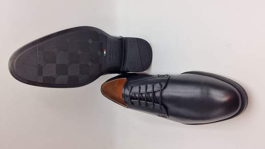 NERO GIARDINI DERBY IN PELLE