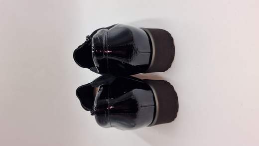 ANASTASIO ACCOLLATO IN CAMOSCIO E STRASS