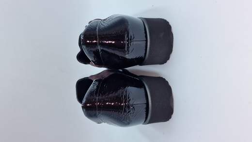 ANASTASIO ACCOLLATO IN CAMOSCIO E STRASS