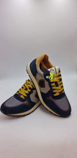 AMBITIOUS SNEAKER IN CROSTA E TELA