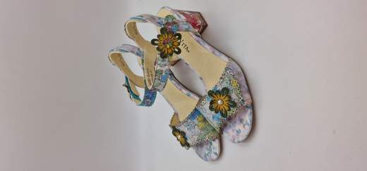 LAURA VITA LUCIEO13N