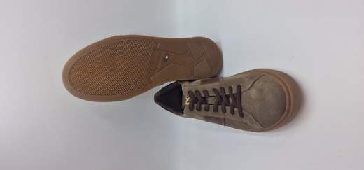 NERO GIARDINI SNEAKER IN CAMOSCIO