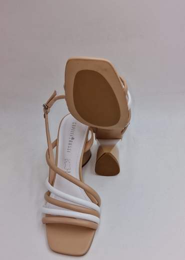 CAPELLI ROSSI SANDALO IN PELLE