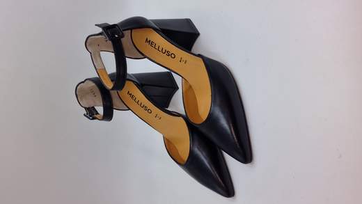 MELLUSO DECOLLETE APERTO AI LATI IN PELLE