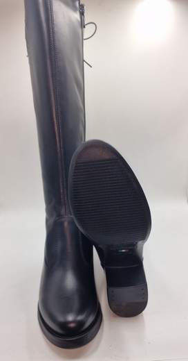 NERO GIARDINI STIVALE IN VITELLO