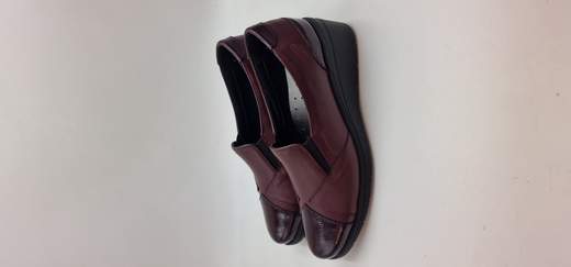 MELLUSO ACCOLLATO IN PELLE E VERNICE