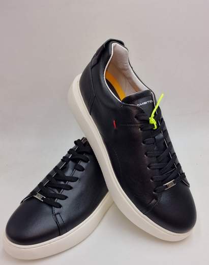 AMBITIOUS SNEAKER IN PELLE