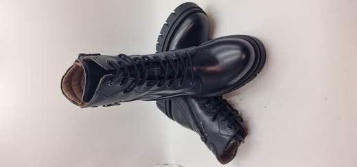 NERO GIARDINI ANFIBIO IN PELLE