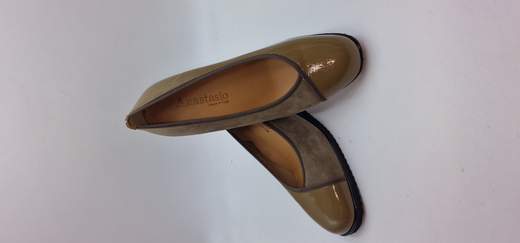 ANASTASIO DECOLLETE IN NAPLAK E CAMOSCIO