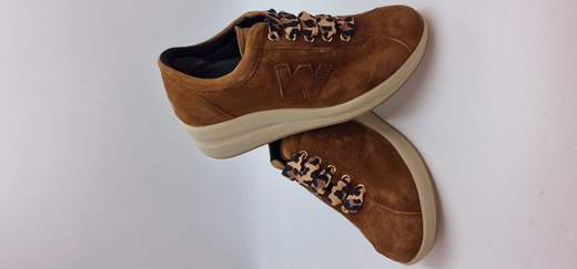 MELLUSO SNEAKER IN CAMOSCIO