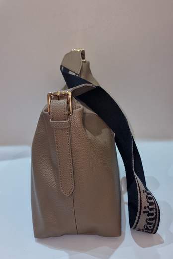 NERO GIARDINI 544082