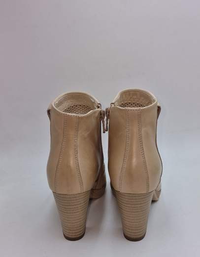 NERO GIARDINI STIVALETTO IN PELLE