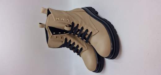 MELLUSO ANFIBIO IN PELLE