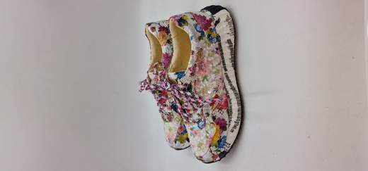 LAURA VITA SNEAKER IN PELLE E TESSUTO