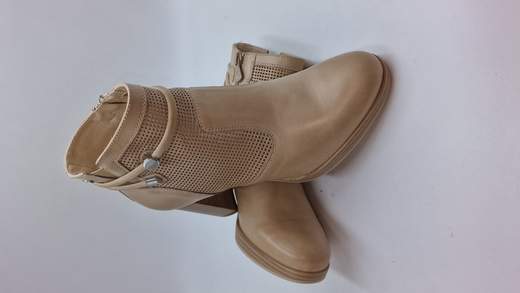 NERO GIARDINI STIVALETTO IN PELLE