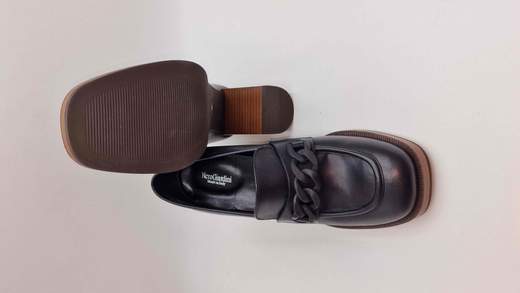 NERO GIARDINI MOCASSINO IN PELLE