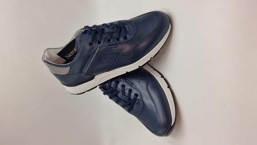 NERO GIARDINI SNEAKER IN PELLE