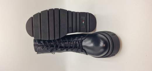 NERO GIARDINI ANFIBIO IN PELLE