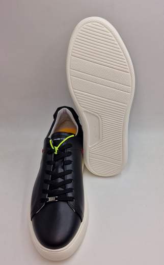 AMBITIOUS SNEAKER IN PELLE