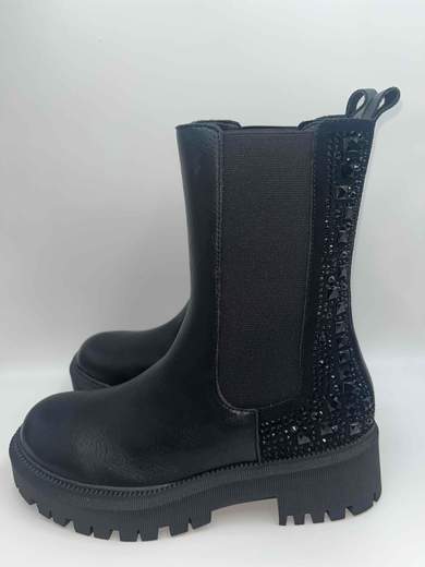 FRANCESCO MILANO BIKER IN PELLE E STRASS