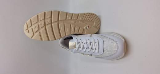 NERO GIARDINI SNEAKER IN PELLE E TESSUTO